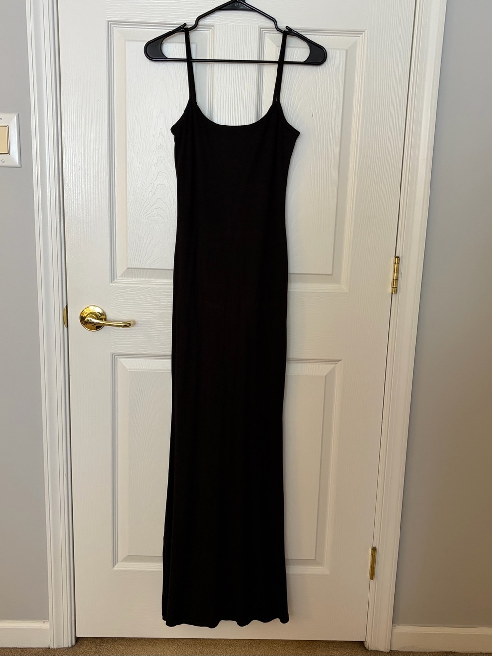 Classic Black Maxi Slip Dress with Spaghetti Straps